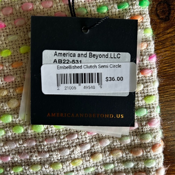 Multicolor Embroidered Clutch - Picture 4 of 4